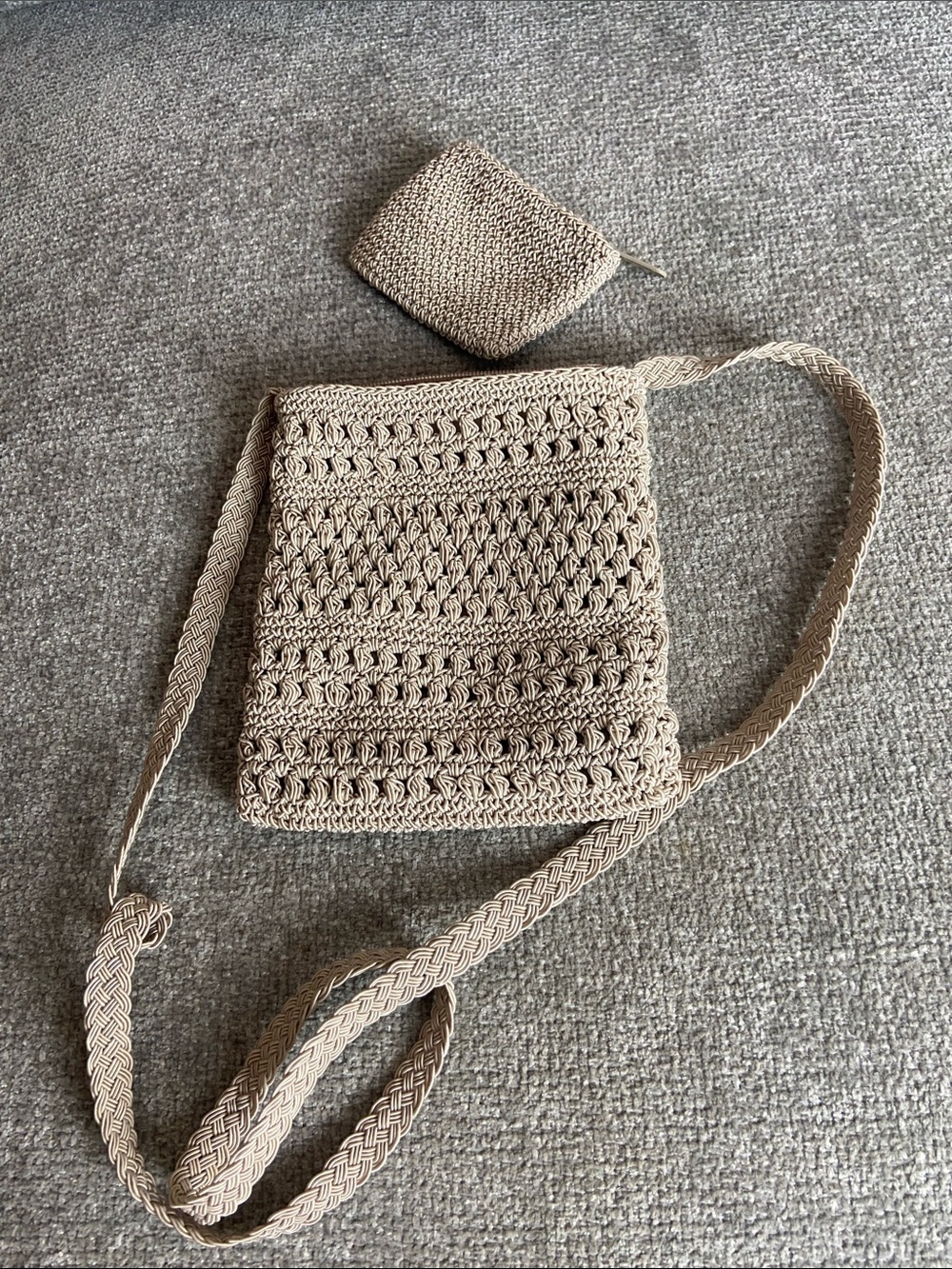 Crochet crossbody bag with matching change purse in natural color